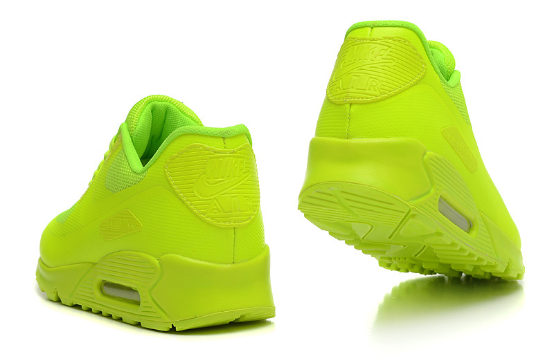 basket femme nike fluo