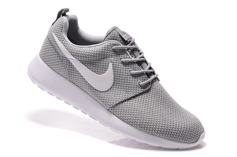 chaussure nike grise femme