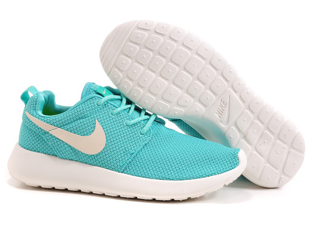 roshe run grise et verte